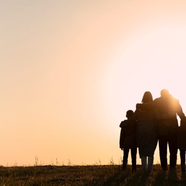 Friendship and Family: How Strong Social Bonds Protect Your Very DNA